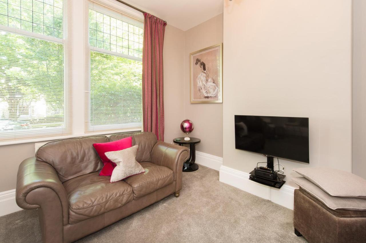 Albany House By Harrogate Serviced Apartments Экстерьер фото
