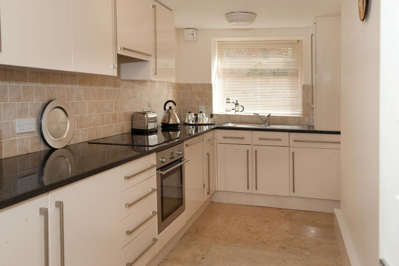Albany House By Harrogate Serviced Apartments Экстерьер фото